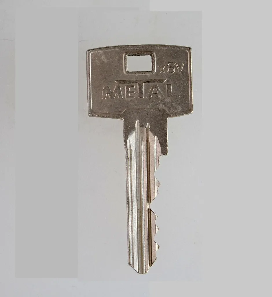 Copie de clé Metal X6V