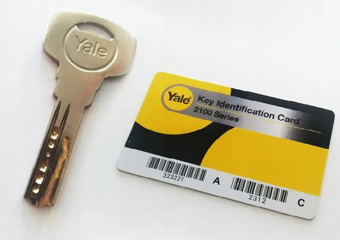 Copie de clé YALE 2100