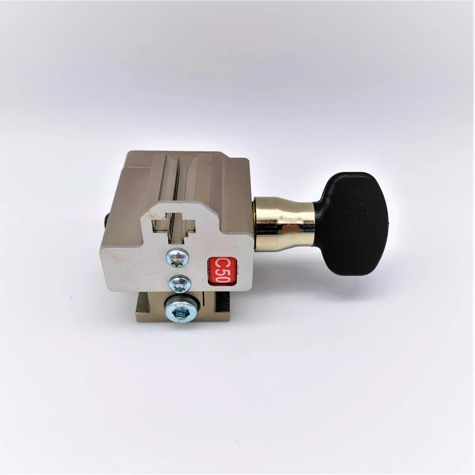 Étau Keyline C50
