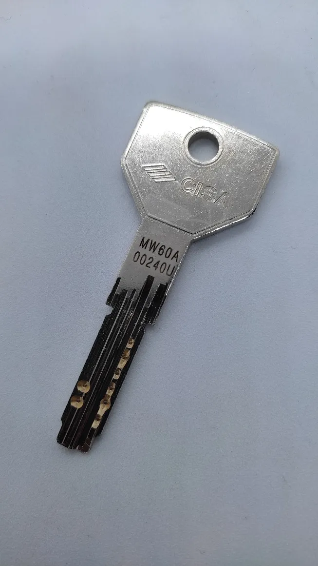 Copie de clé CISA ASIX P8